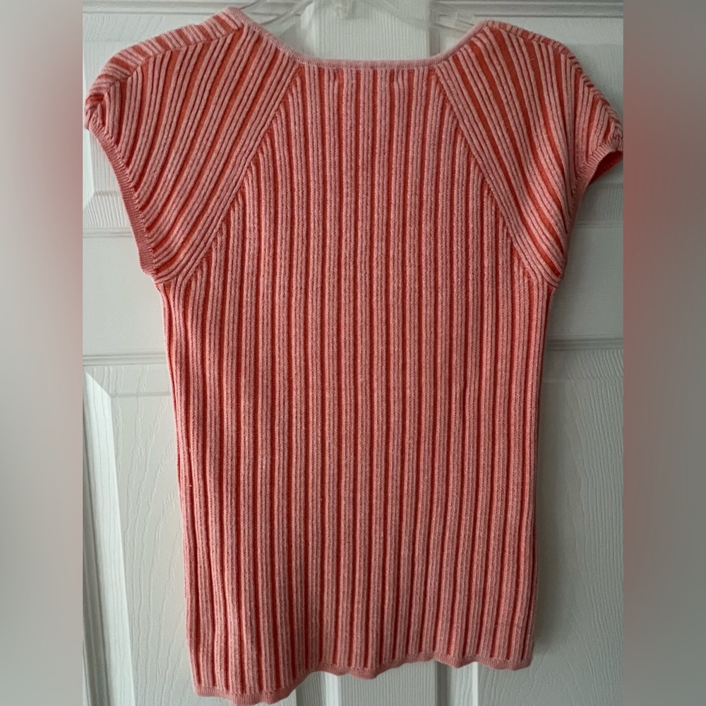 89th & Madison Ribbed Top - Picture 2 of 3